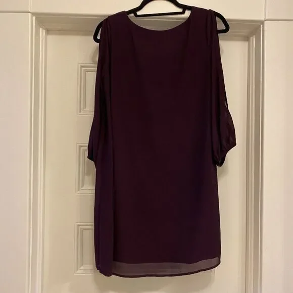 Lulu's Purple Long Sleeve V-Neck Cold Shoulder Shift Dress - Picture 6 of 9